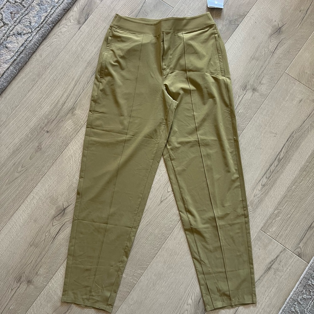 Athleta Women’s Brooklyn ankle pants